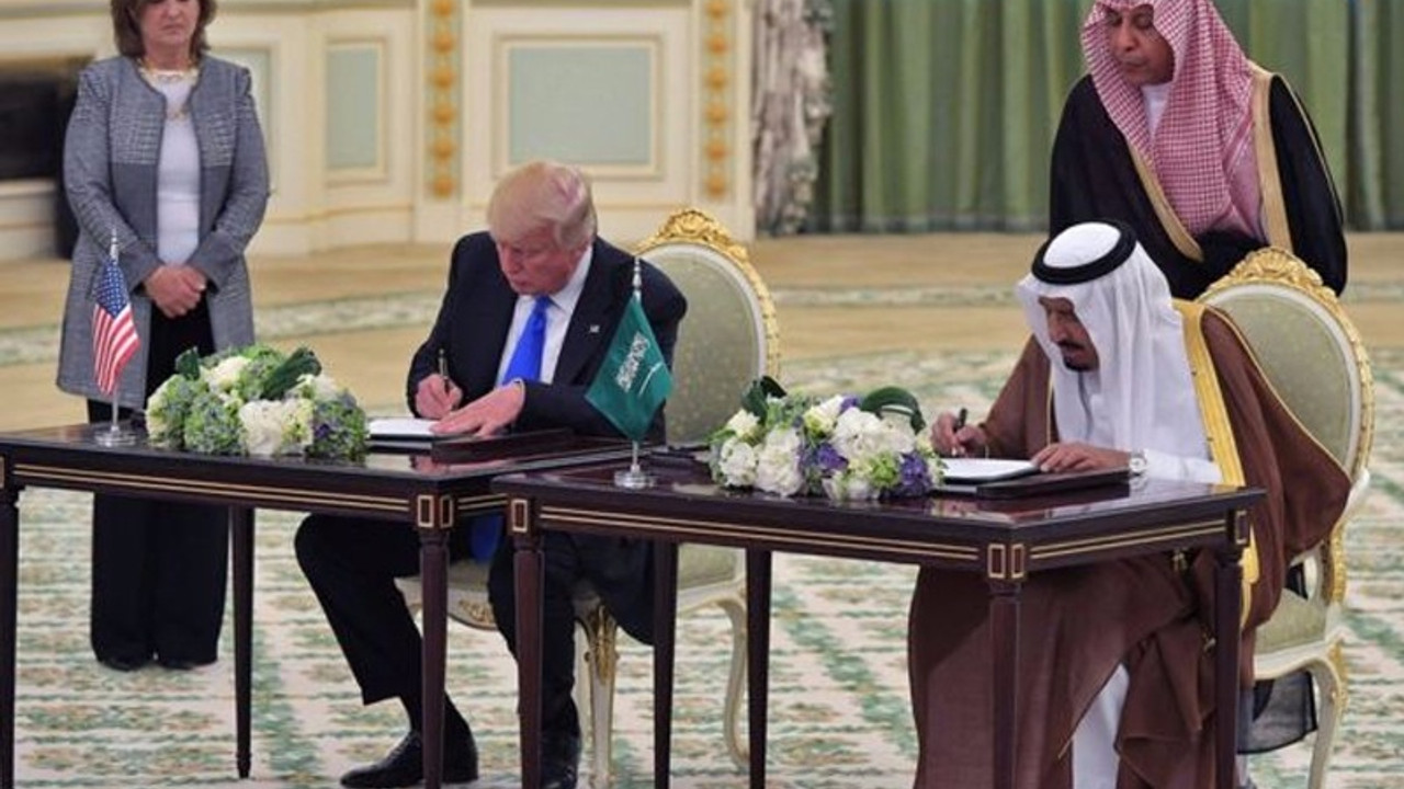 Trump Tan Suudi Arabistan La Milyar Dolarl K Silah Anla Mas