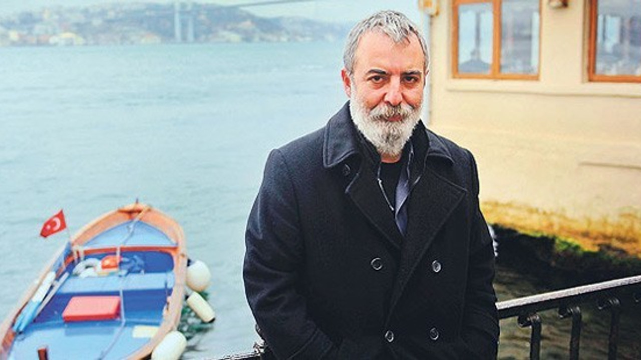 'Şairin Şiir Evreni Yolculuk'