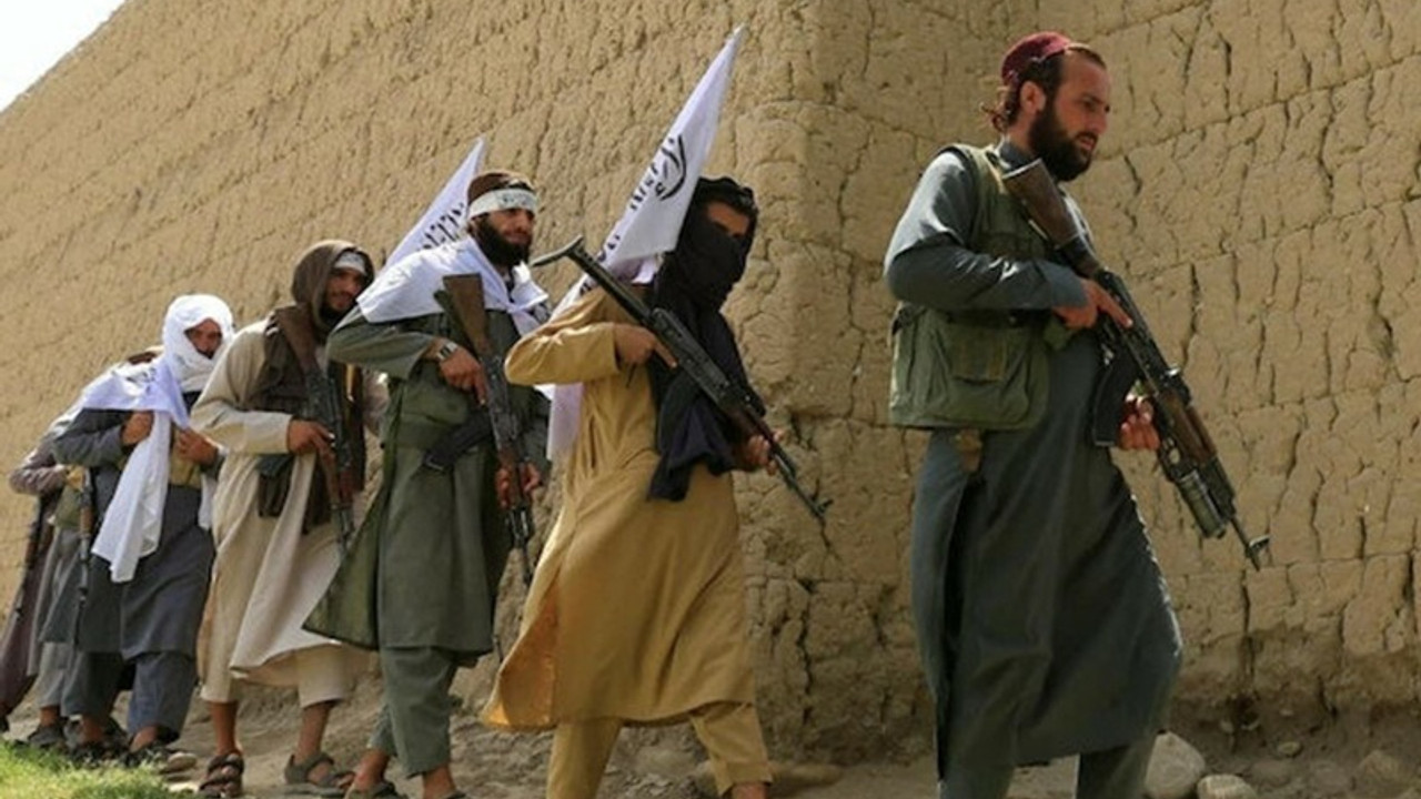 Afganistan'da barış süreci: Taliban 'Kabil yönetimine saldırılarımız sürecek' dedi