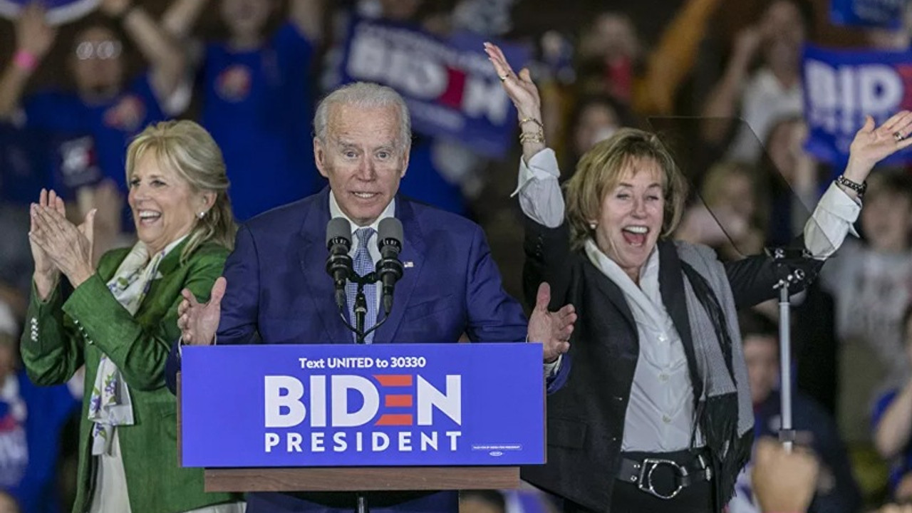 ABD'de 'Süper Salı' heyecanı: 6 eyaletin 4'ünde Biden kazandı