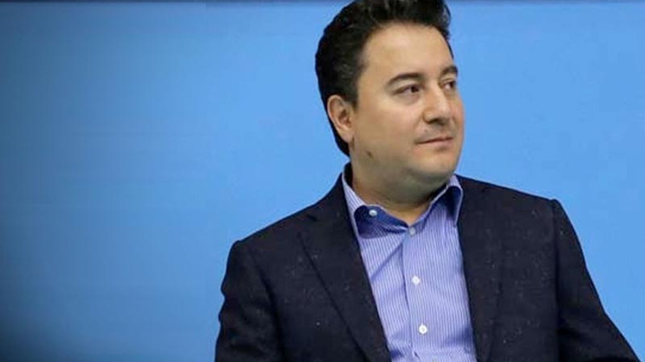 Ali Babacan Demokrasi ve Atılım Partisi’nin genel başkanı seçildi