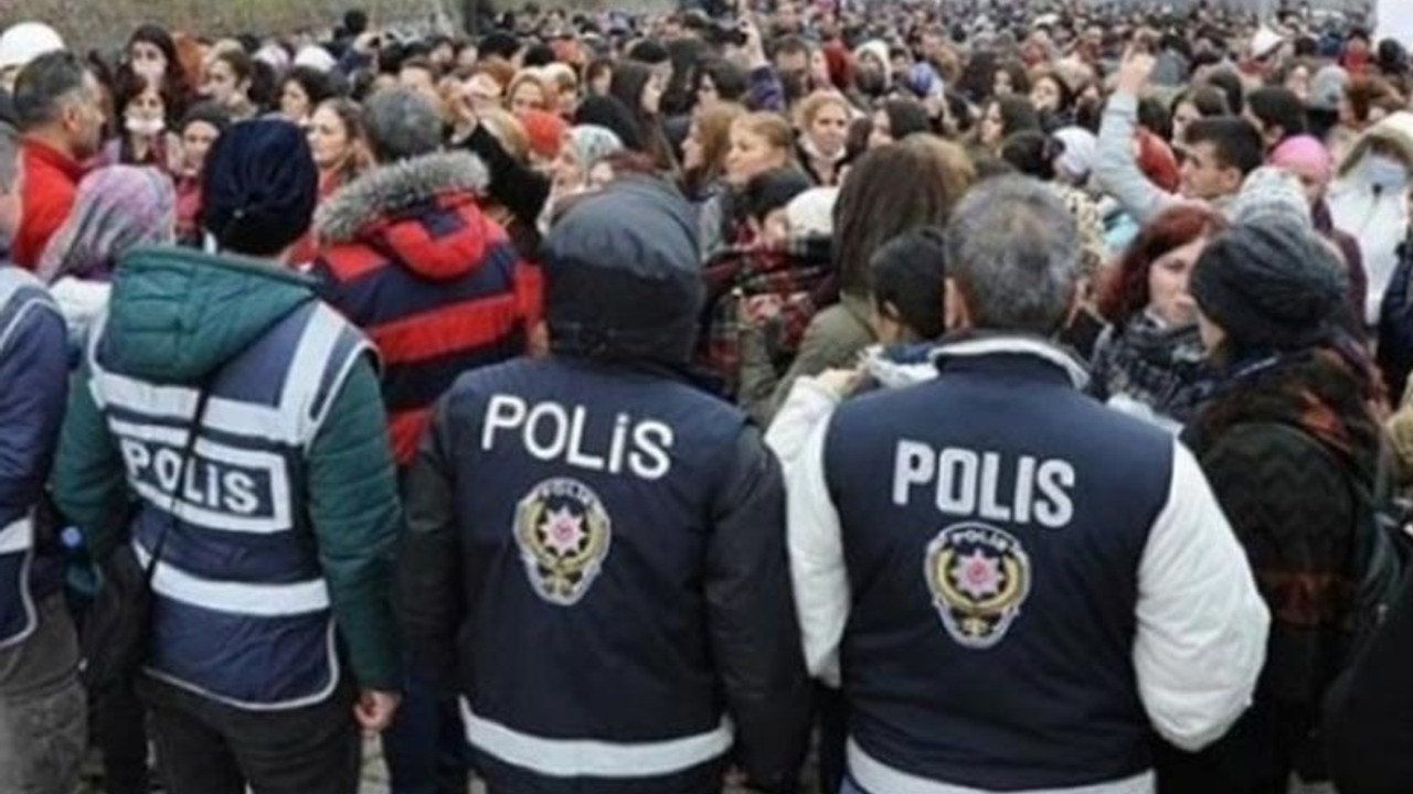 Hakkari Valiliği kentteki yasaklama kararını 15 gün daha uzattı