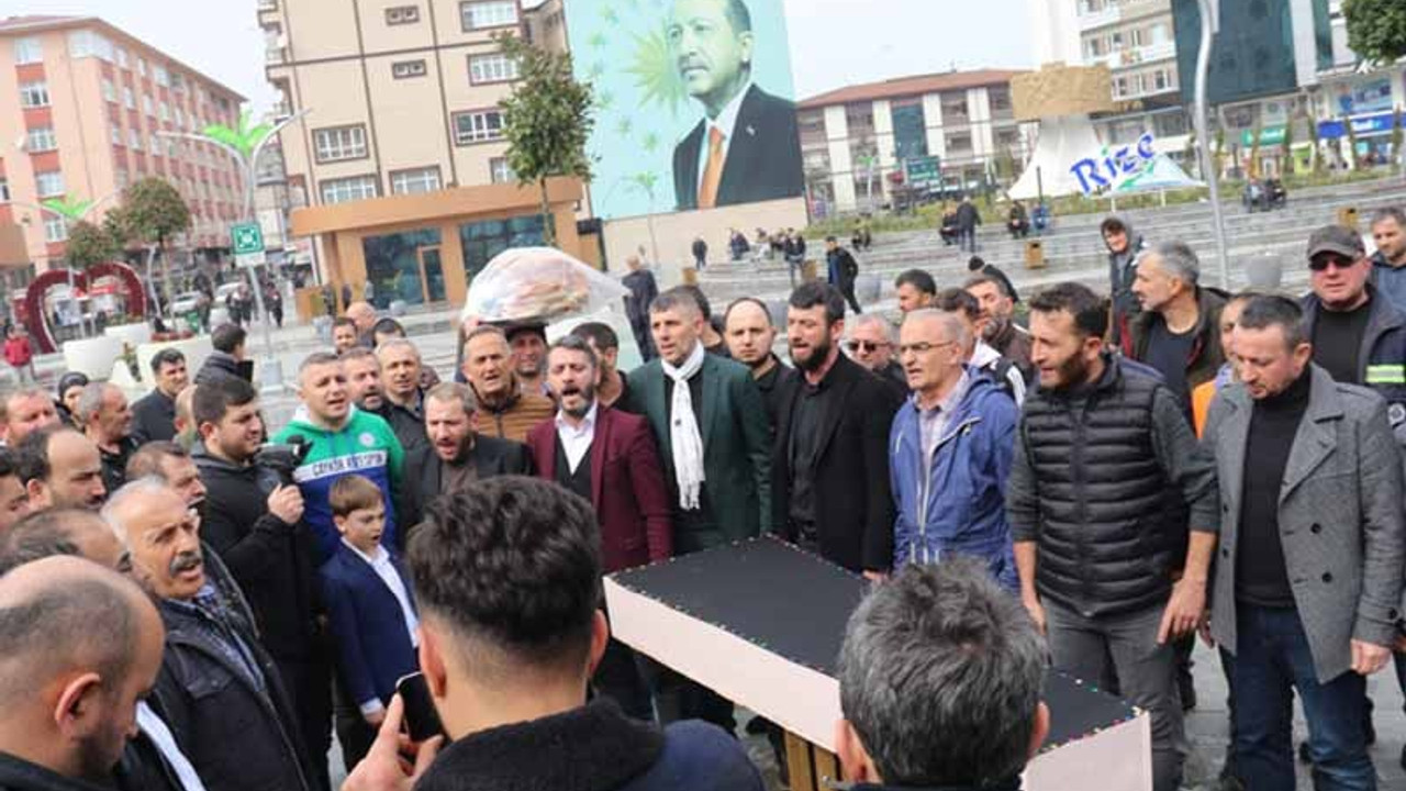 Rize'de AKP'den DEVA'ya geçenler için gıyabi cenaze namazı