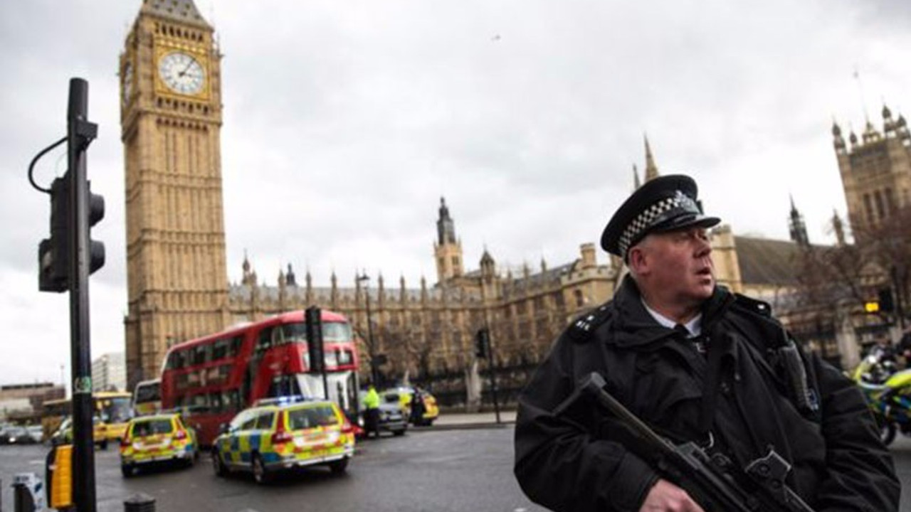 Londra’da güvenlik alarmı