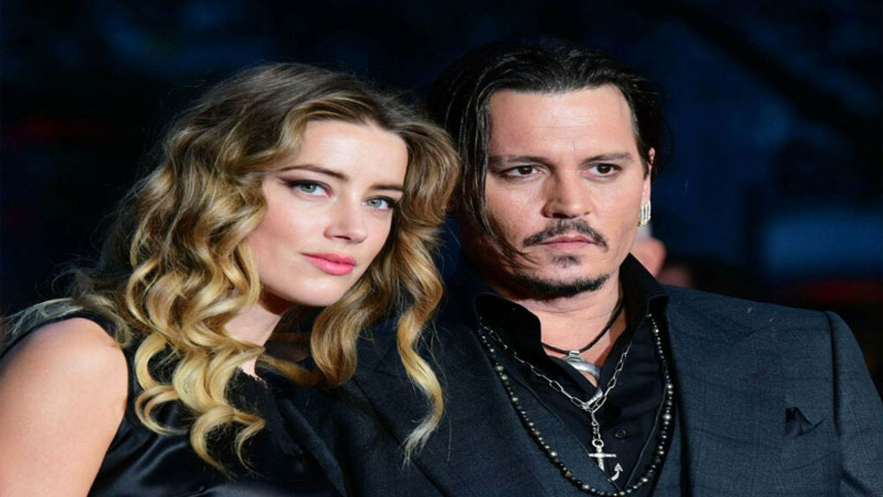 Johnny Depp parmağını kendisi kesmiş