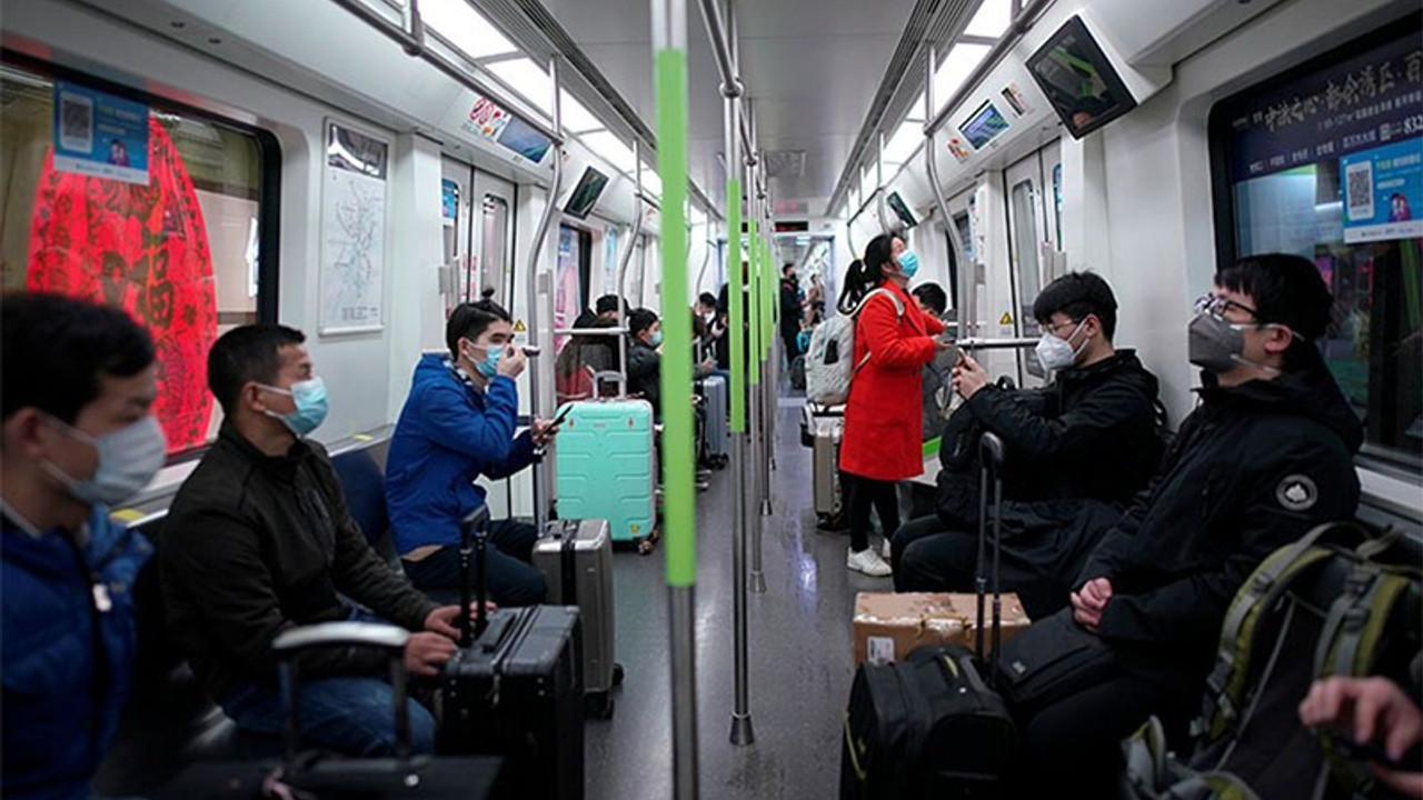 Koronavirüs: Wuhan'da metro kısmen devreye girdi