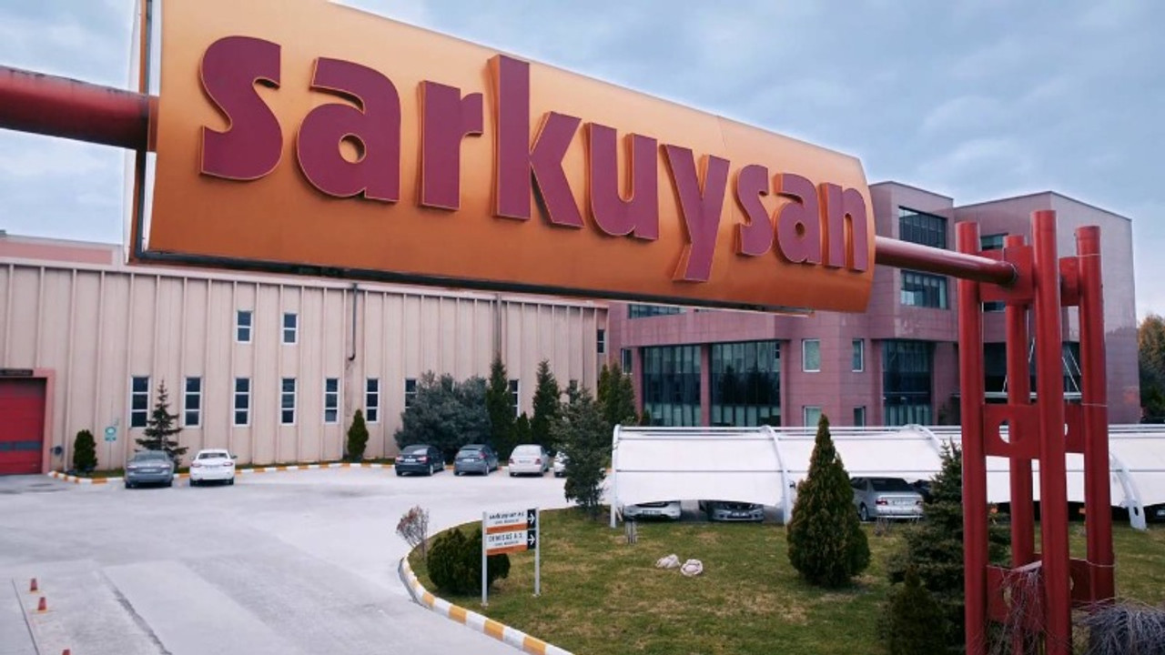 Koronavirüse rağmen çalışmaya zorlanan işçiler üretimi durdurdu