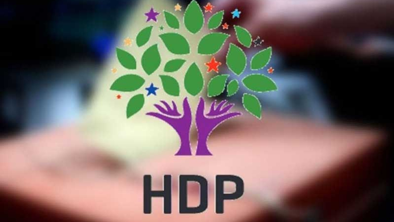 Muş'ta 3 HDP'li meclis üyesi görevden uzaklaştırıldı