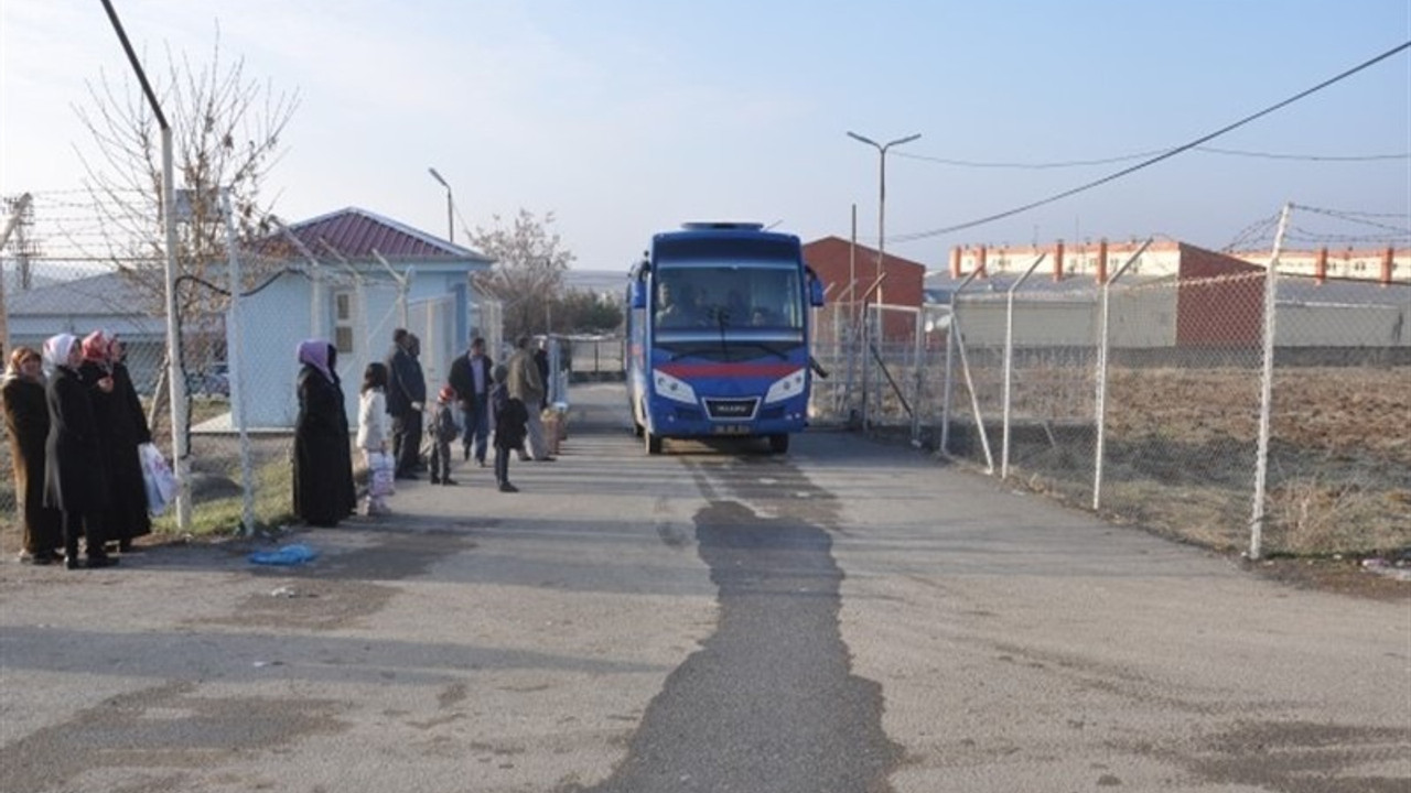 Bunu da fırsata çevirdiler: Tahliye olacaklardan fahiş ücretler istendi