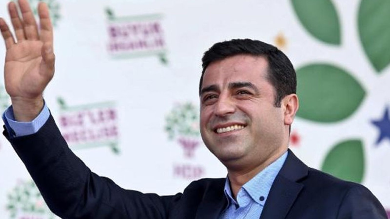 Demirtaş: Bizi iktidarlar değil; dayanışma, iyilik ve sevgi kurtaracak