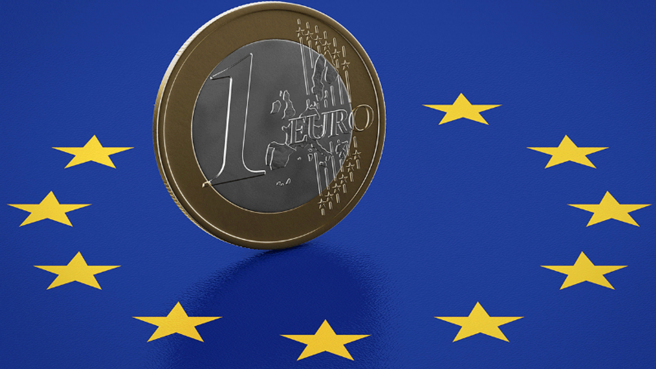 Euro Bölgesi'ne ortak maliye bakanı önerisi