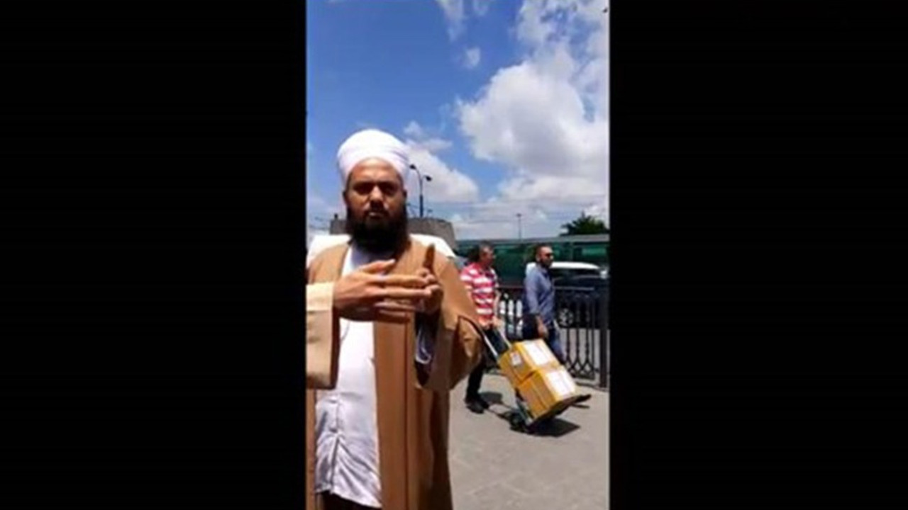Cübbeli baskısına çocuk tepkisi: Yallah Arabistan'a