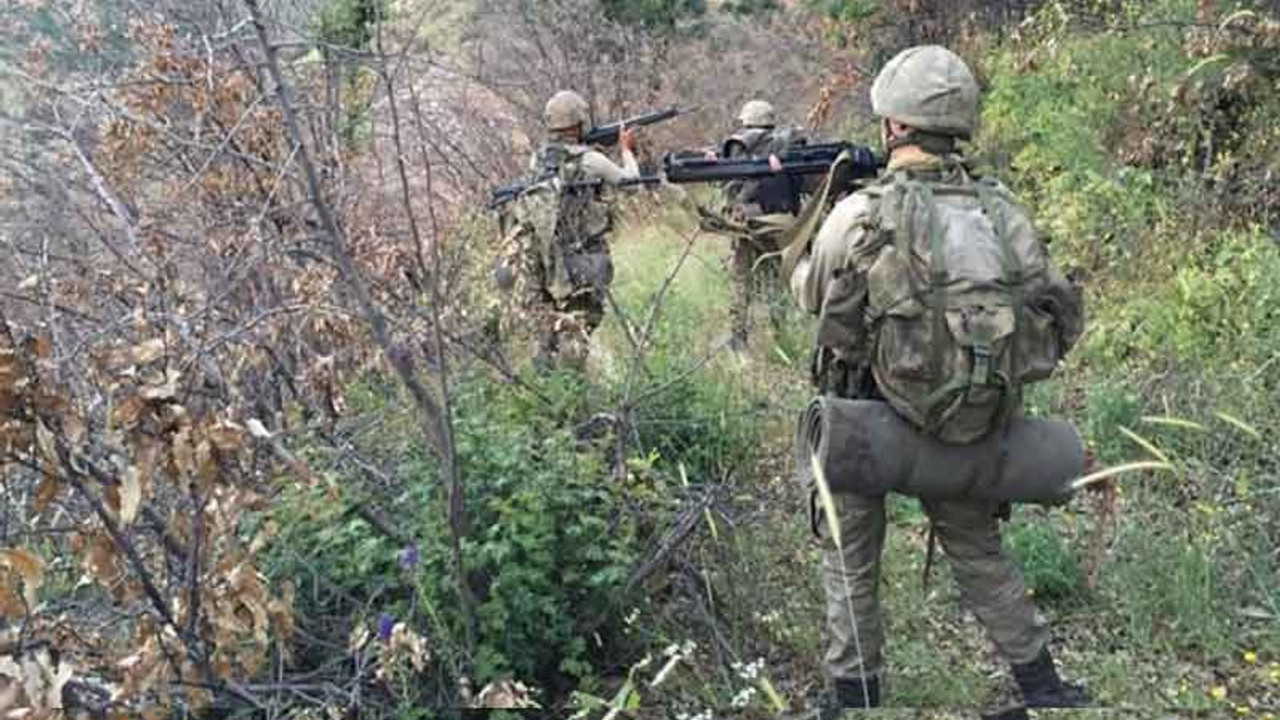 Bitlis’te 2 asker hayatını kaybetti, 4 asker yaralandı