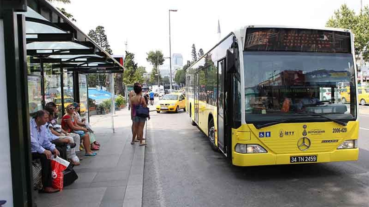 İBB: Toplu ulaşımdaki kısıtlamalar devam ediyor