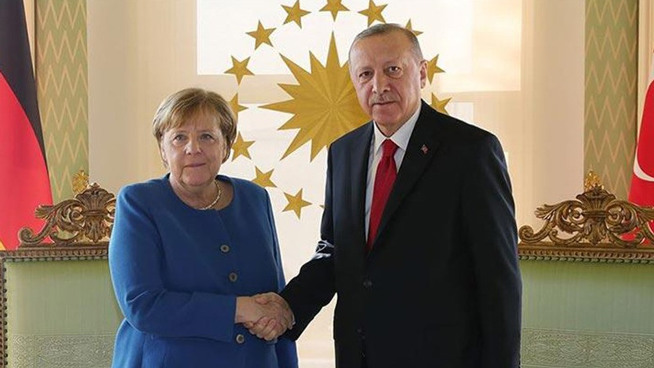 Erdoğan ile Merkel telefonda görüştü