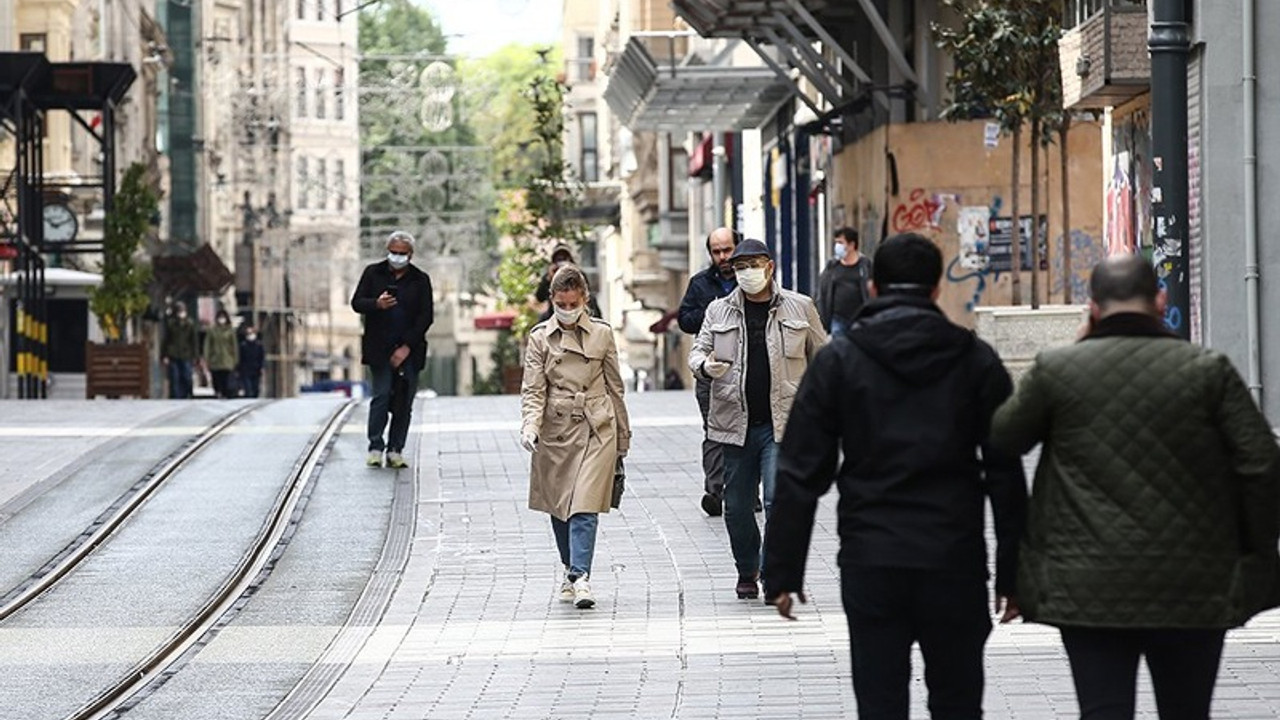 Prof. Mehmet Ceyhan'dan koronavirüs uyarısı: Taşıyıcılardan 250 bini İstanbul'da