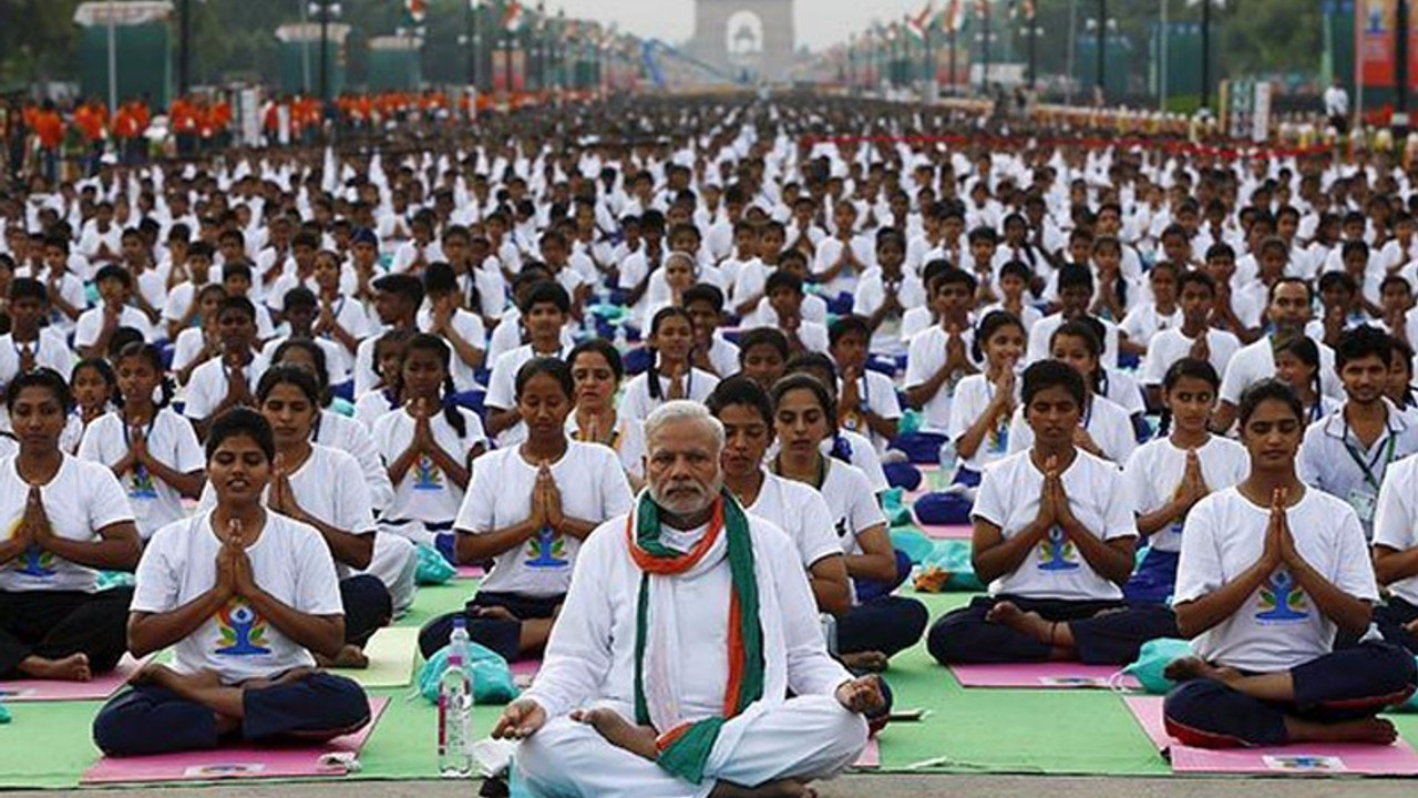 Yoga tüm dünyayı birleştirdi