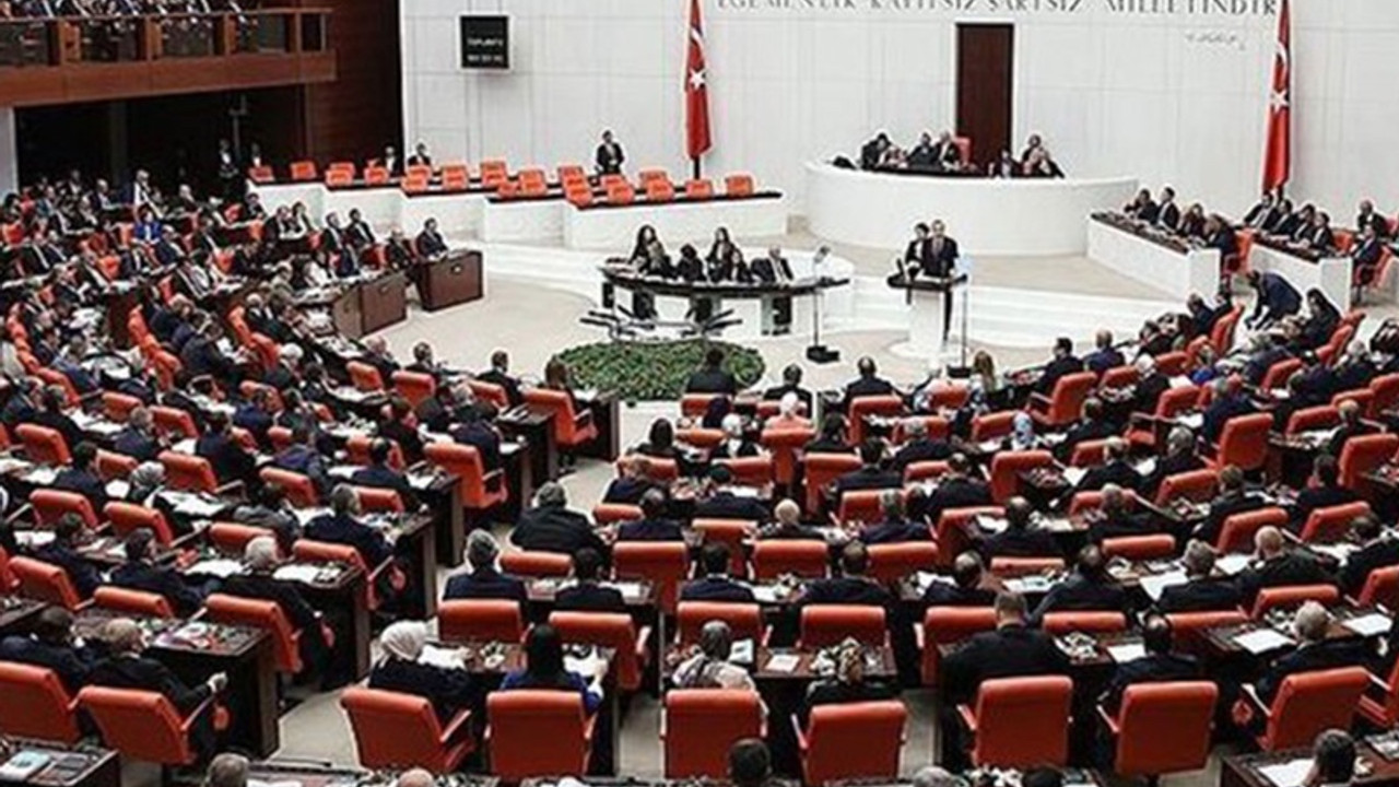 HDP'den 'Gençlik Bakanlığı' teklifi