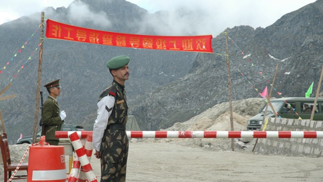 Hindistan-Çin sınırındaki Sikkim'de gerilim artıyor