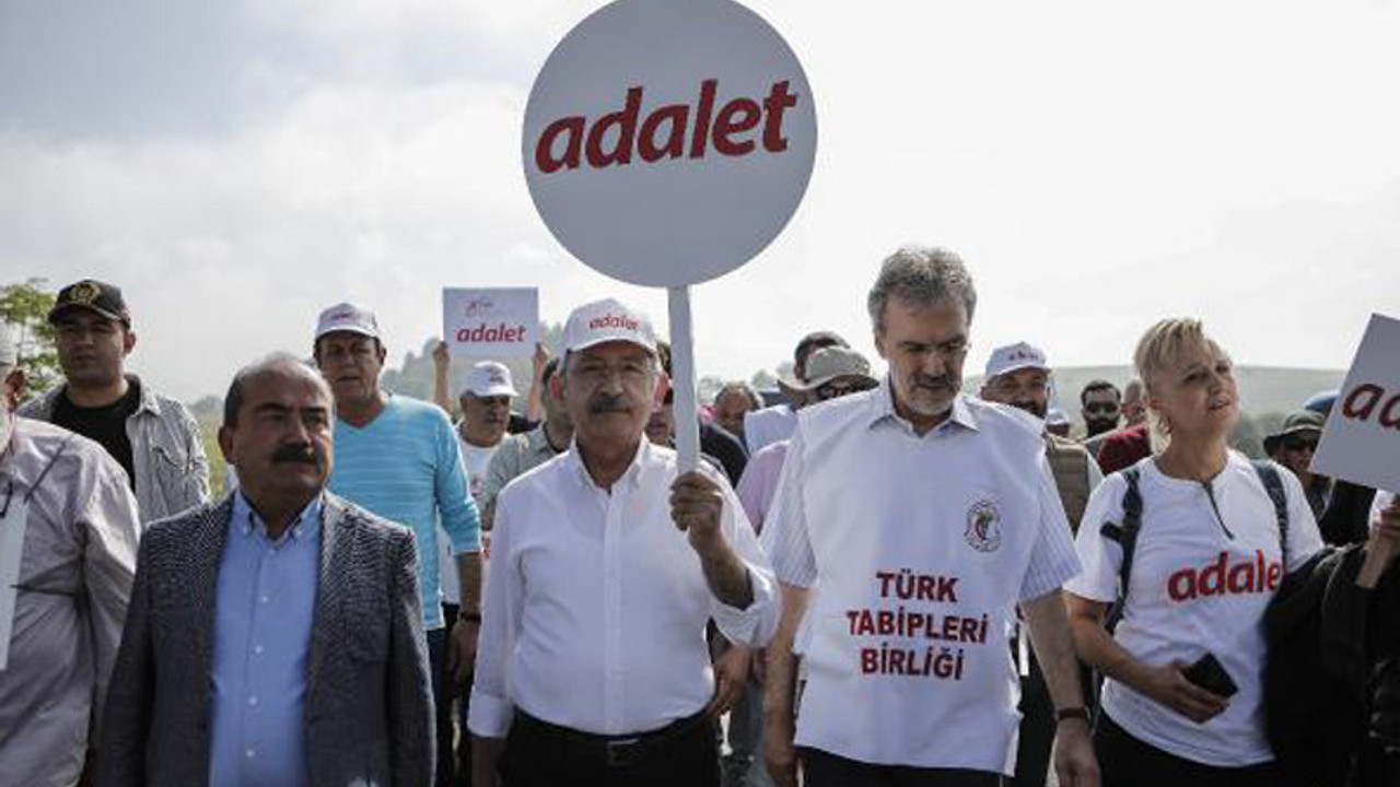 Hekimler 'Adalet Yürüyüşü'nde