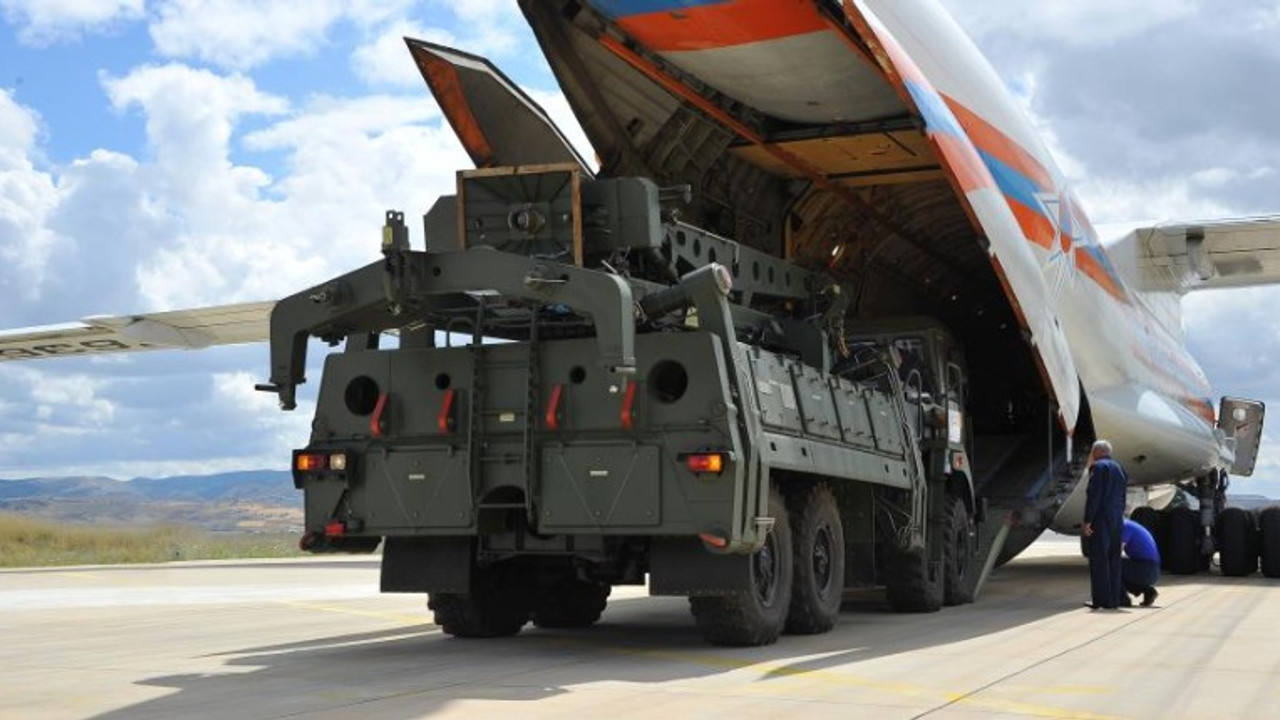 Cumhurbaşkanlığı Sözcüsü: S-400 anlaşmasına bağlıyız