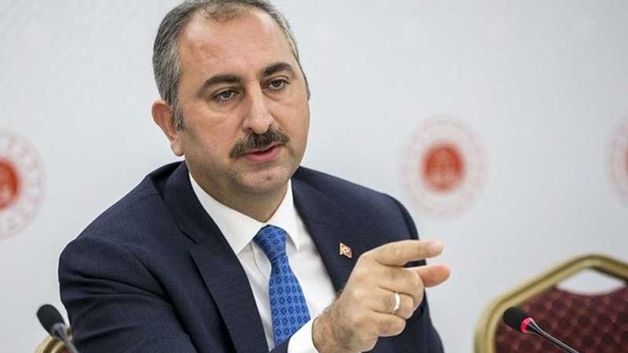 Bakan Gül: Meclis'te barolarla ilgili çalışma var fakat ortaya çıkmış bir teklif yok