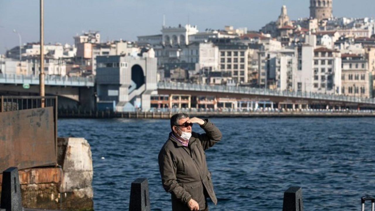 Prof. Dr. Levent Yamanel: Bu yılın sonuna kadar maske takacağız