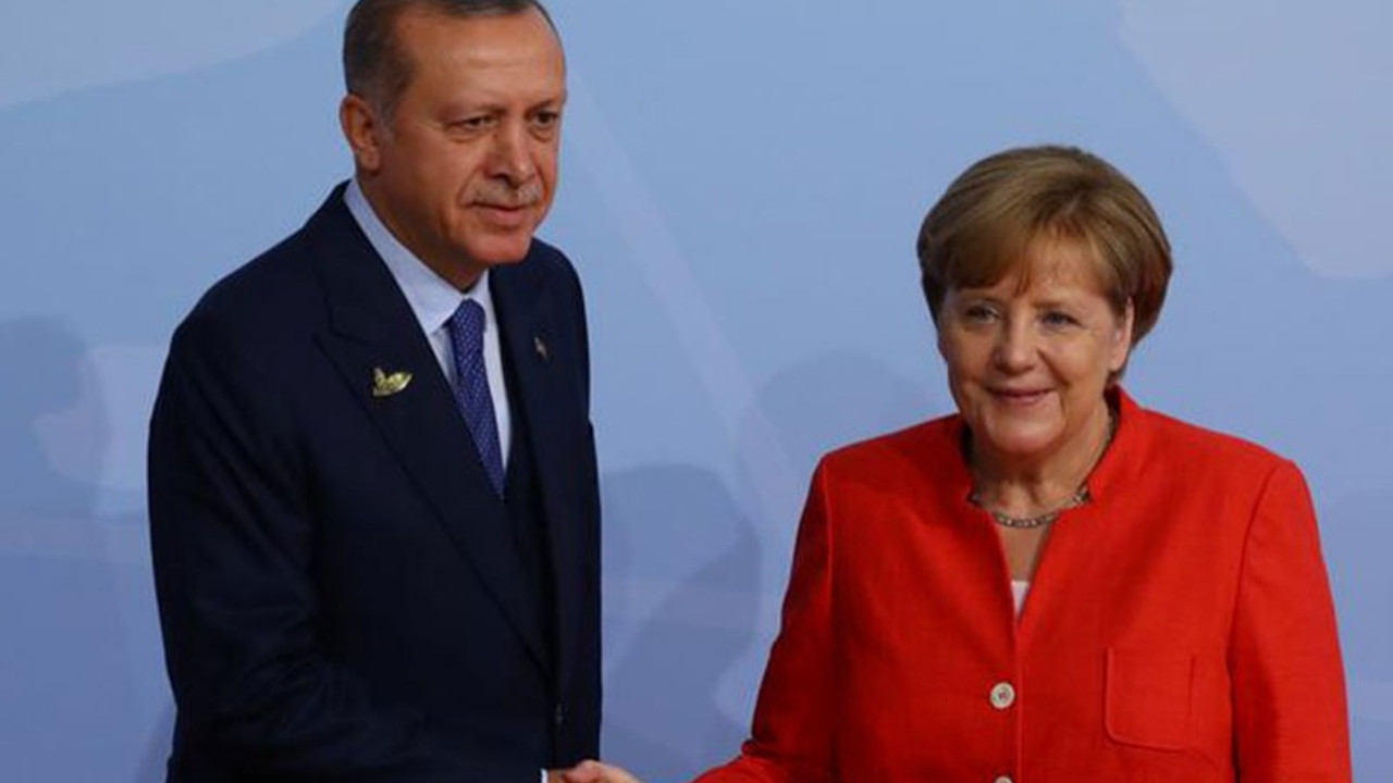 Erdoğan ve Merkel Libya'yı görüştü