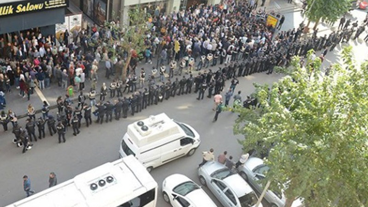 Mersin'de de 15 günlük yasak kararı