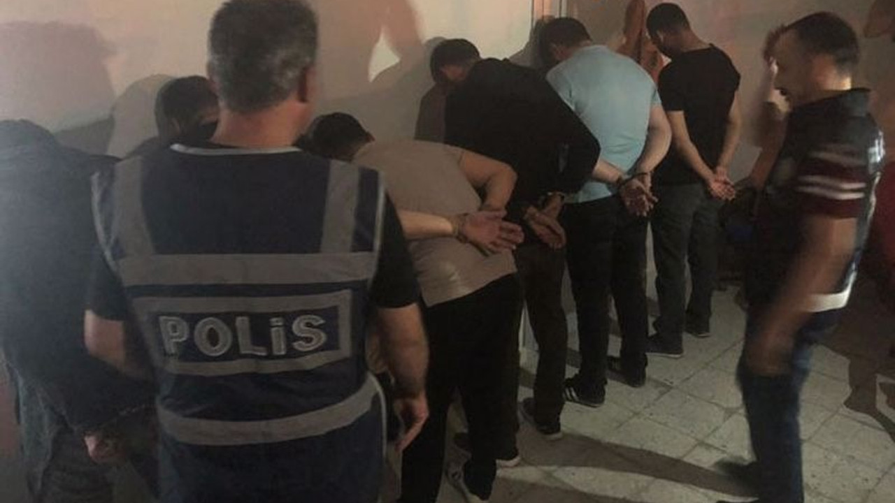 Ankara'da polis ihbar edilen eğlence mekanını bastı: 36 kişiye ceza