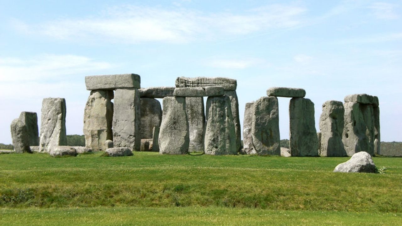 Stonehenge'in yakınında önemli neolitik keşif