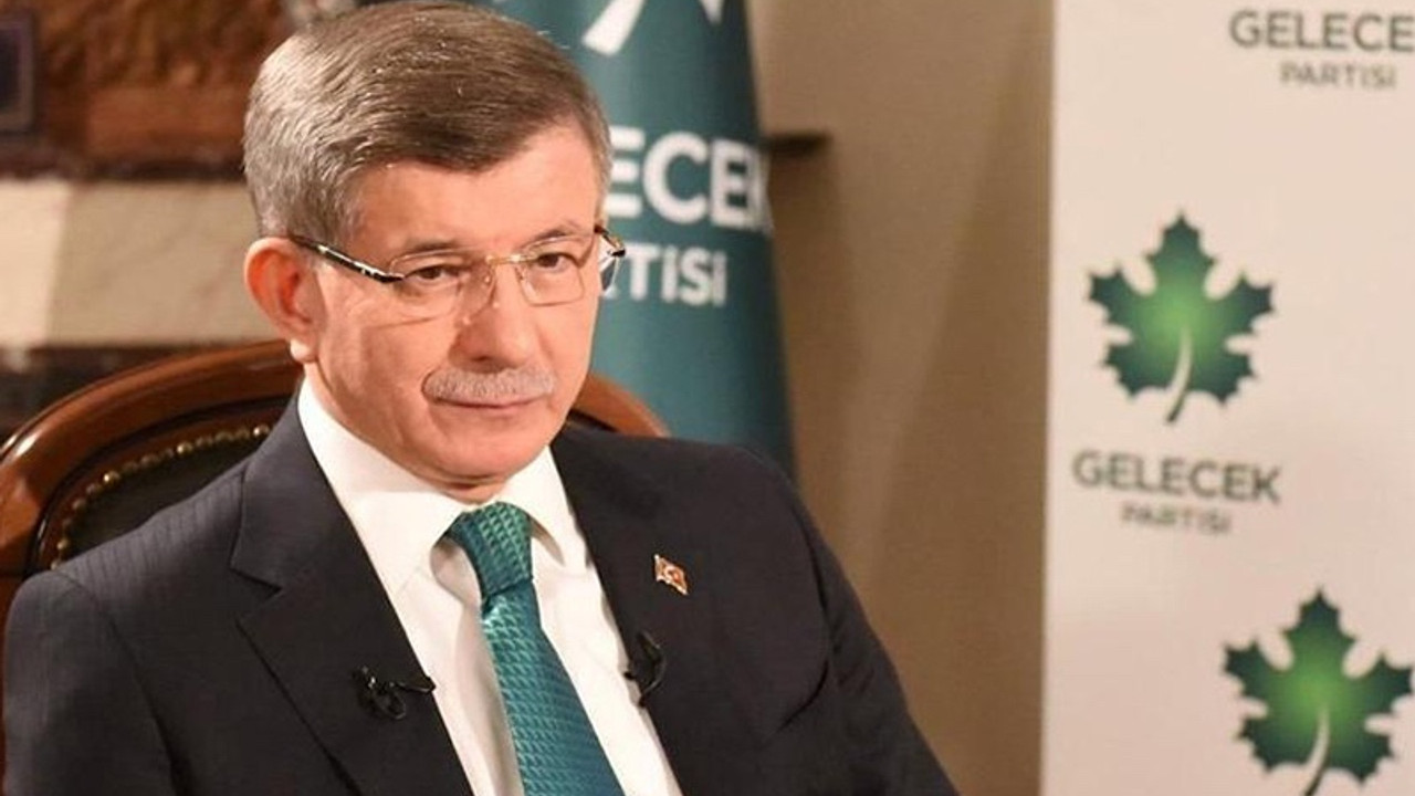 Davutoğlu'ndan Erdoğan'a tepki: Hiçbir şey bitmedi, her şey yeni başlıyor