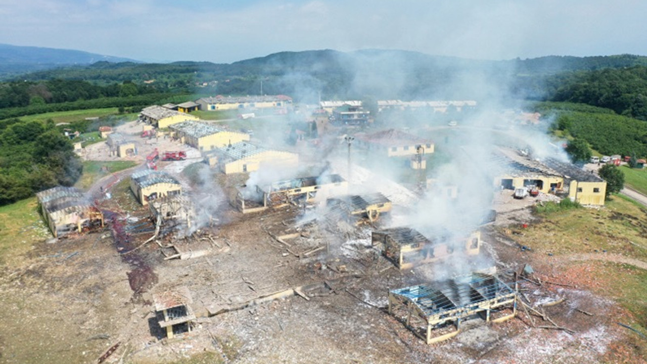 Havai fişek fabrikasındaki patlamayla ilgili soruşturma başlatıldı