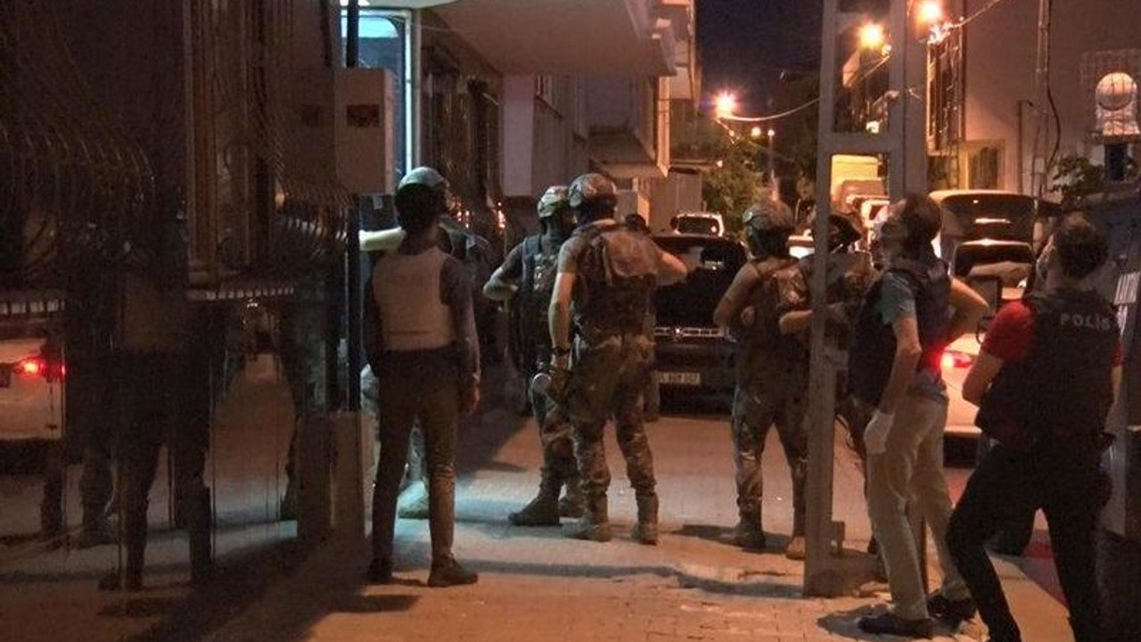 TEM polisinden İstanbul genelinde evlere eş zamanlı baskınlar: Gözaltılar var