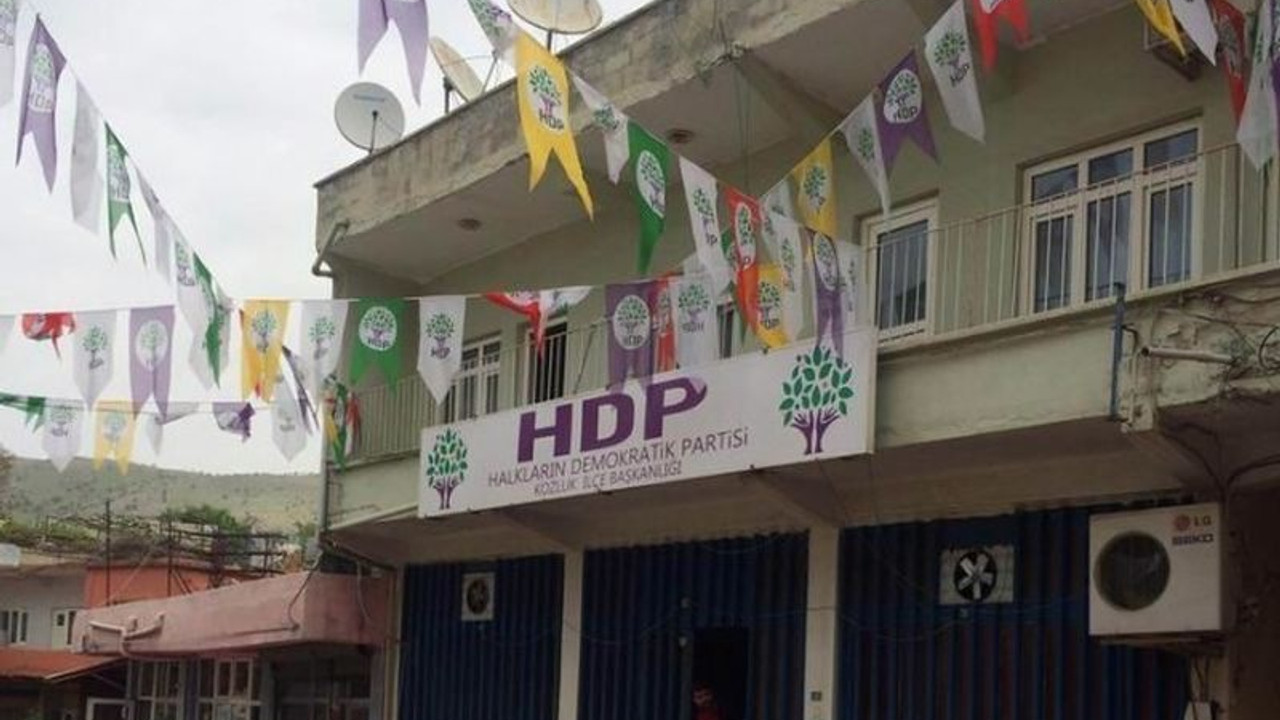 HDP binasına baskın: Parti yöneticileri binaya çağrıldı