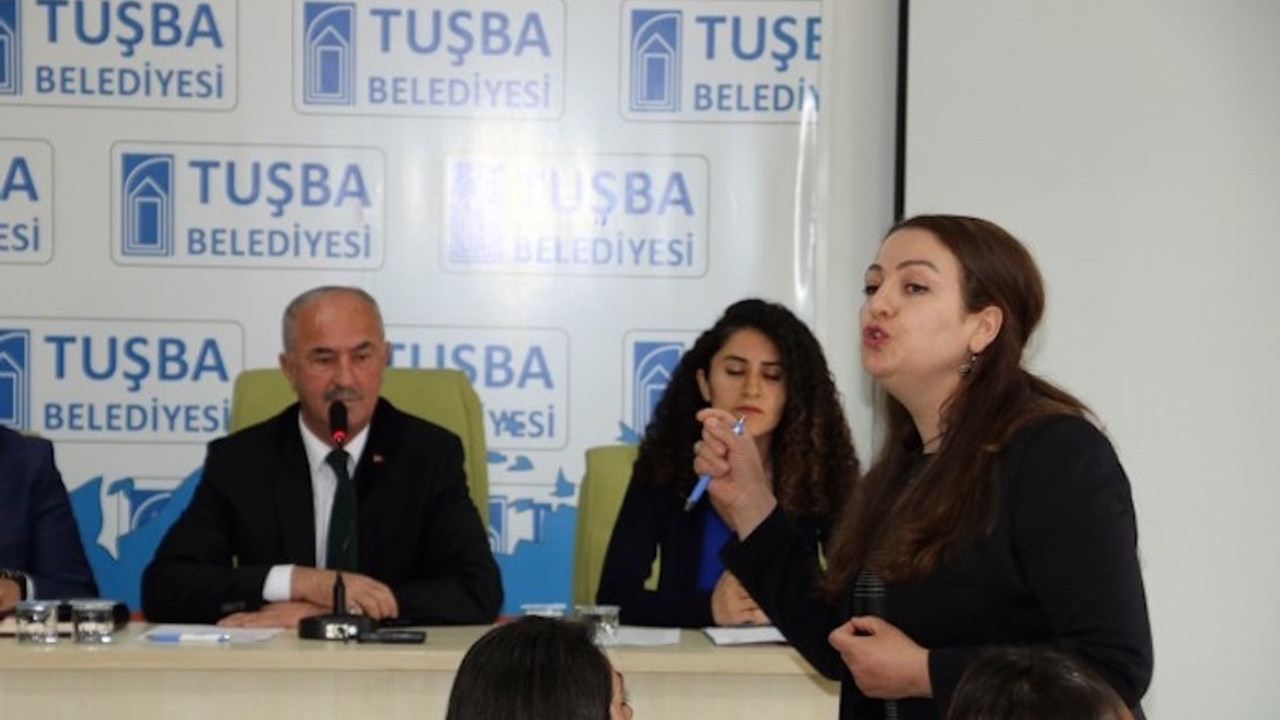 Tuşba Belediyesi'nde HDP'li meclis üyeleri görevden alındı