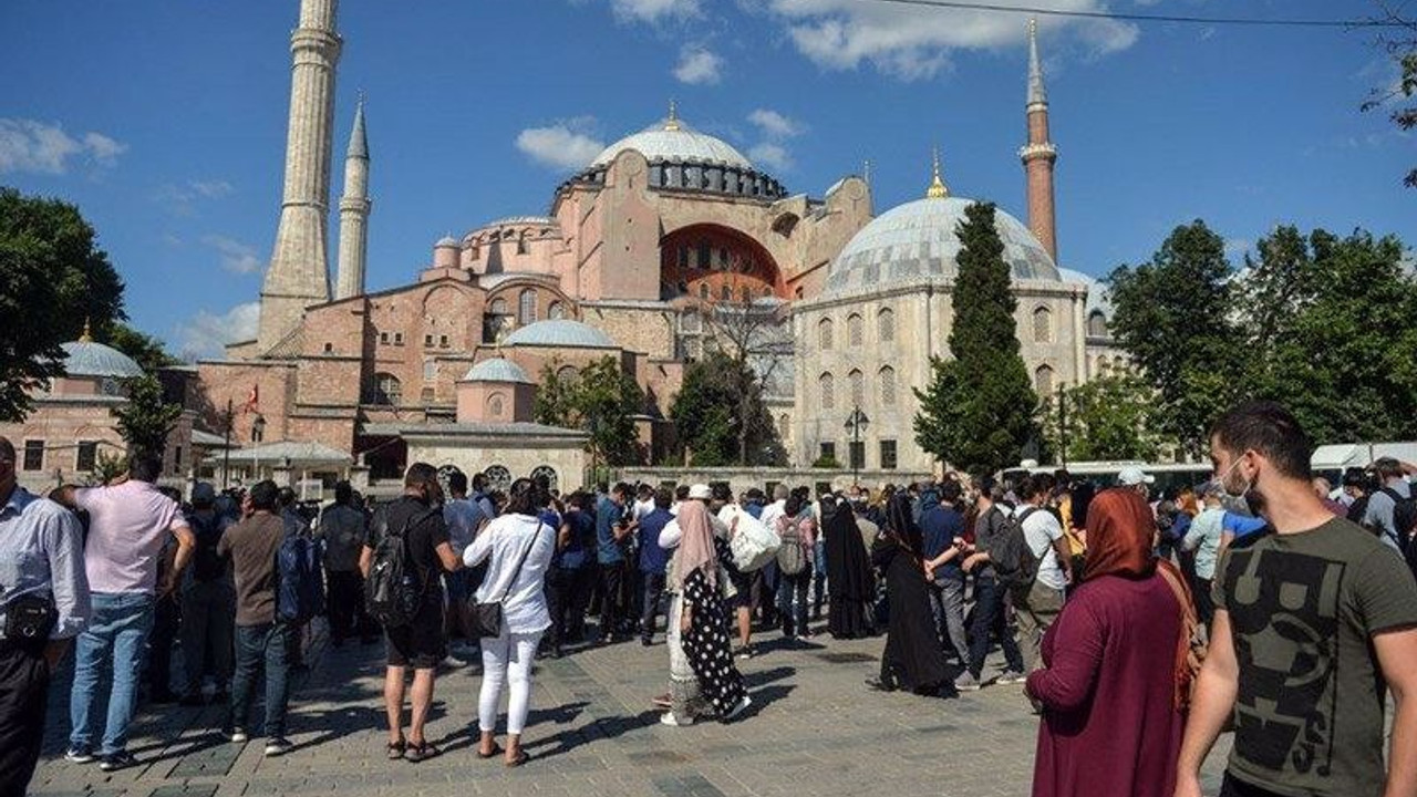 Sağlık uzmanlarından Ayasofya tepkisi: Bunca çaba boşa gidecek