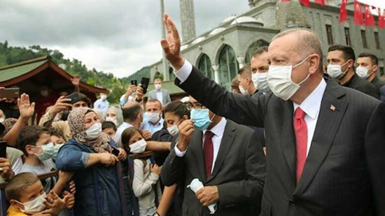 Erdoğan'a böyle seslendi: Üç tane dedin üç tane yaptım, ne olur bana yardım edin