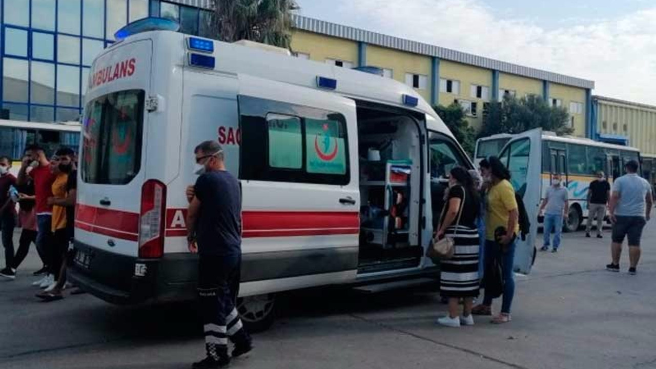 Mersin Serbest Bölge'de yayılan kokudan 15 işçi bayıldı