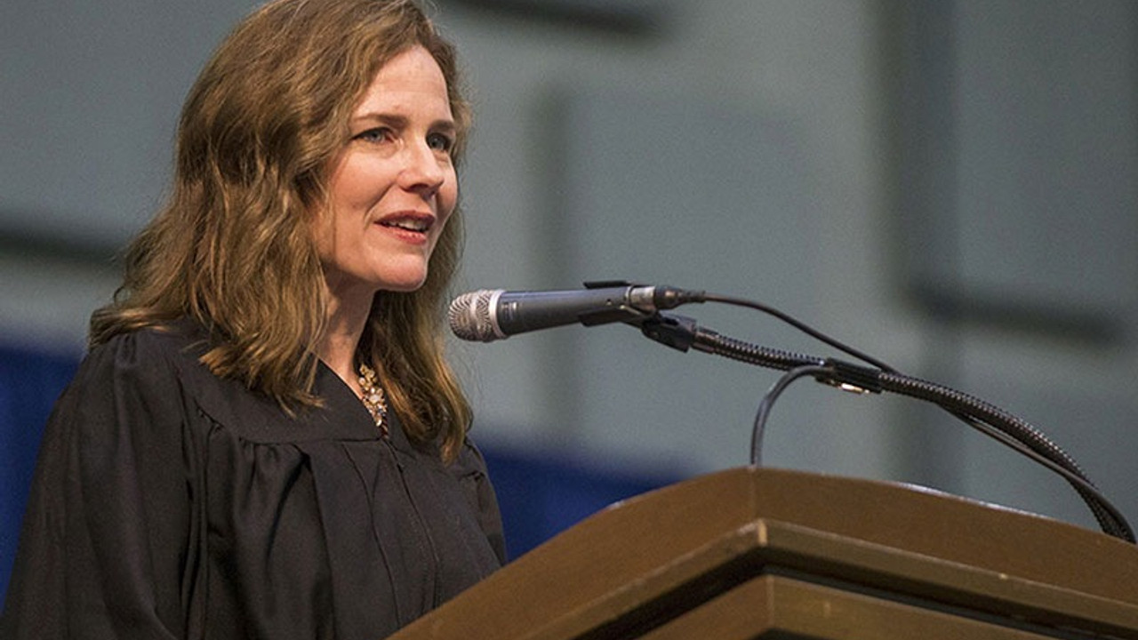 Trump'ın Yüksek Mahkeme adayı Amy Coney Barrett oldu