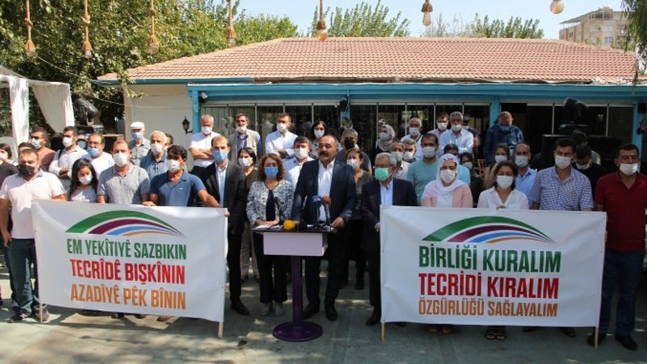 DTK, TJA, DBP ve HDP'den ortak açıklama: Kesintisiz demokratik bir direnişin içinde olacağız