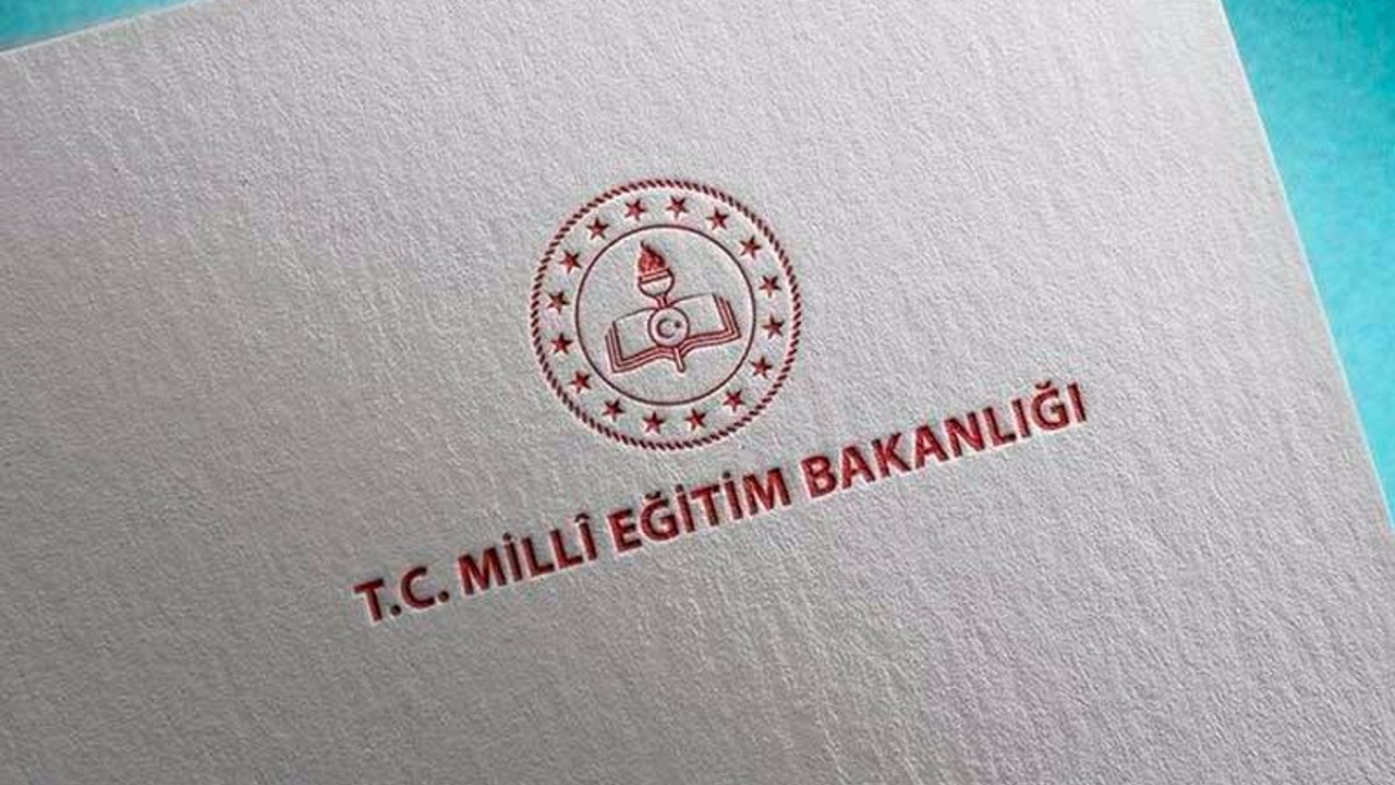 'Öğretmen maaşları yük' diyen Milli Eğitim Bakanlığı, 1 milyon 779 bin liralık hediyelik eşya aldı