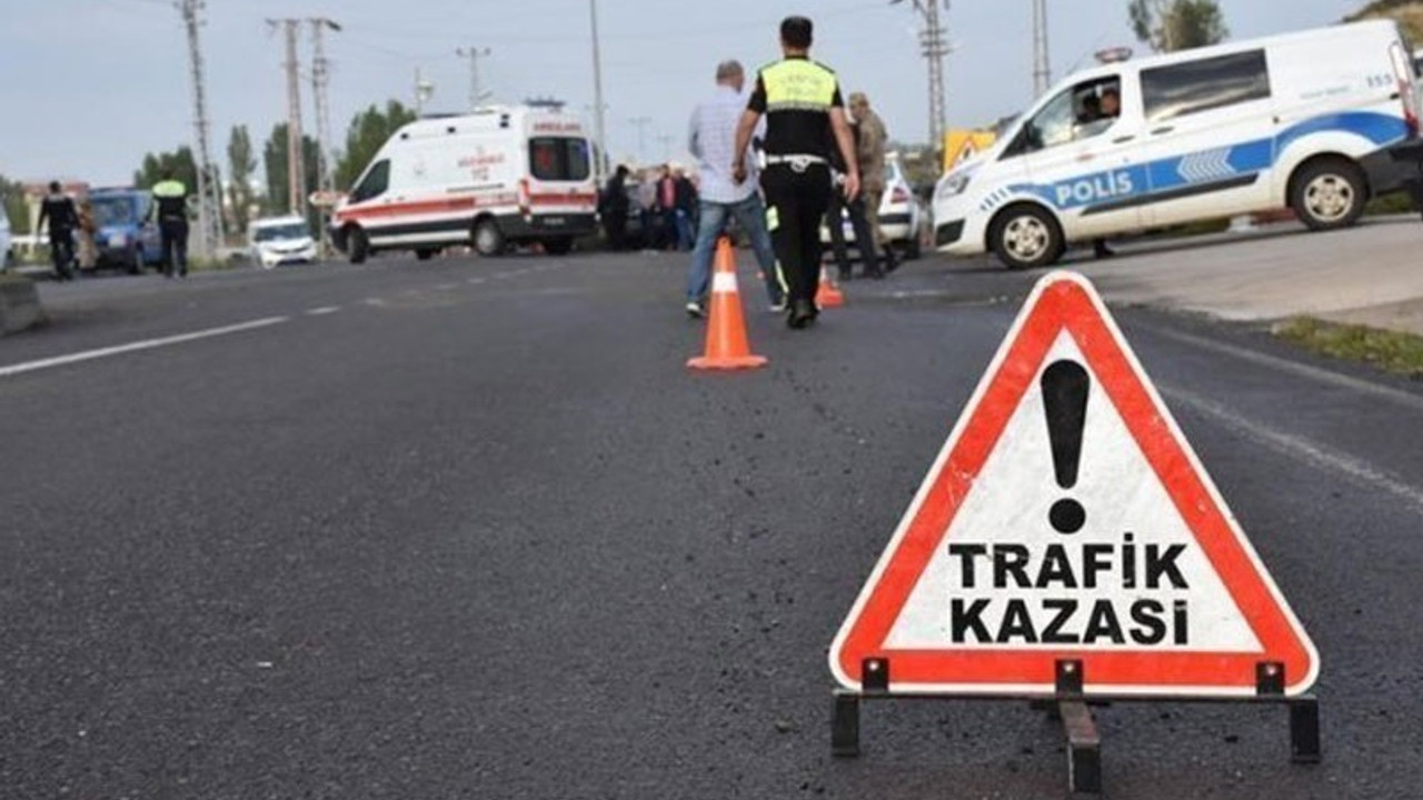 Kars'ta kaza: İki kişi hayatını kaybetti