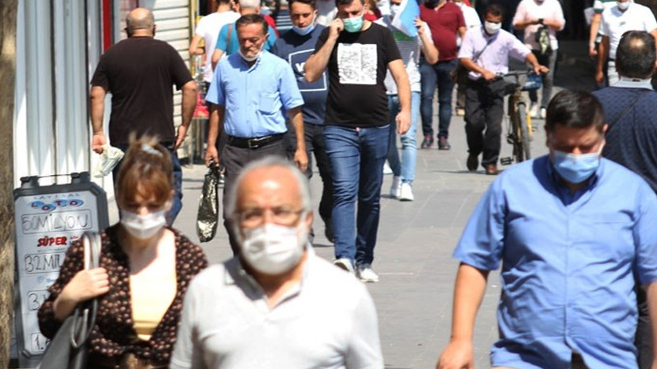 Hafta sonu sokağa çıkma yasağı, yaş gruplarına saat kısıtlaması yeniden gündeme gelebilir