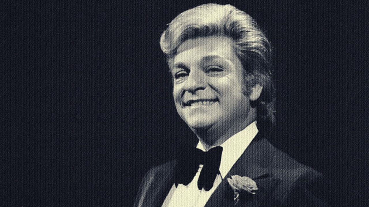 Alo Zeki Müren!