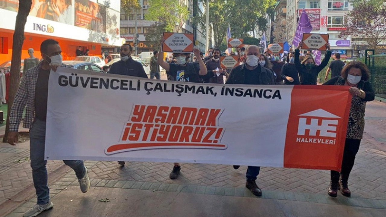 İzmir'de Halkevi üyesi 17 kişi gözaltına alındı