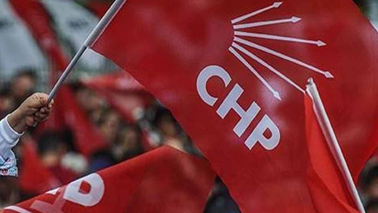 CHP'de gerginliğin ardından toplu istifalar