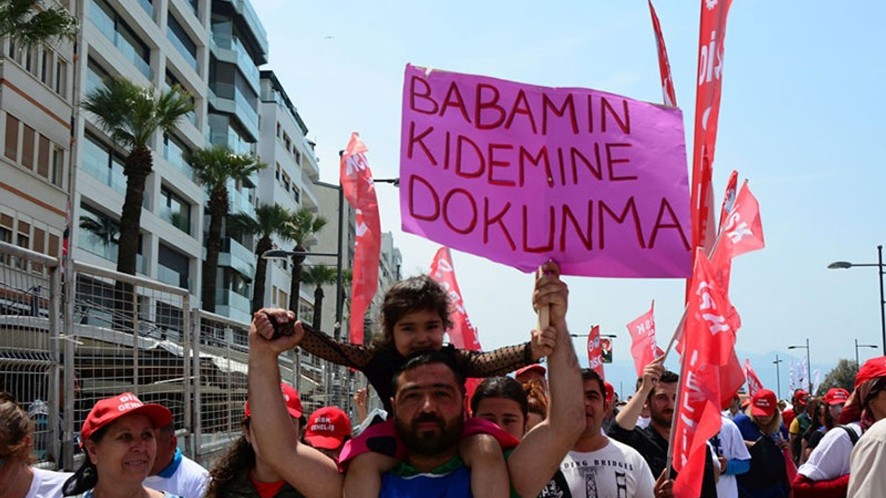 CHP'nin kıdem tazminatı kitabı yasaklandı