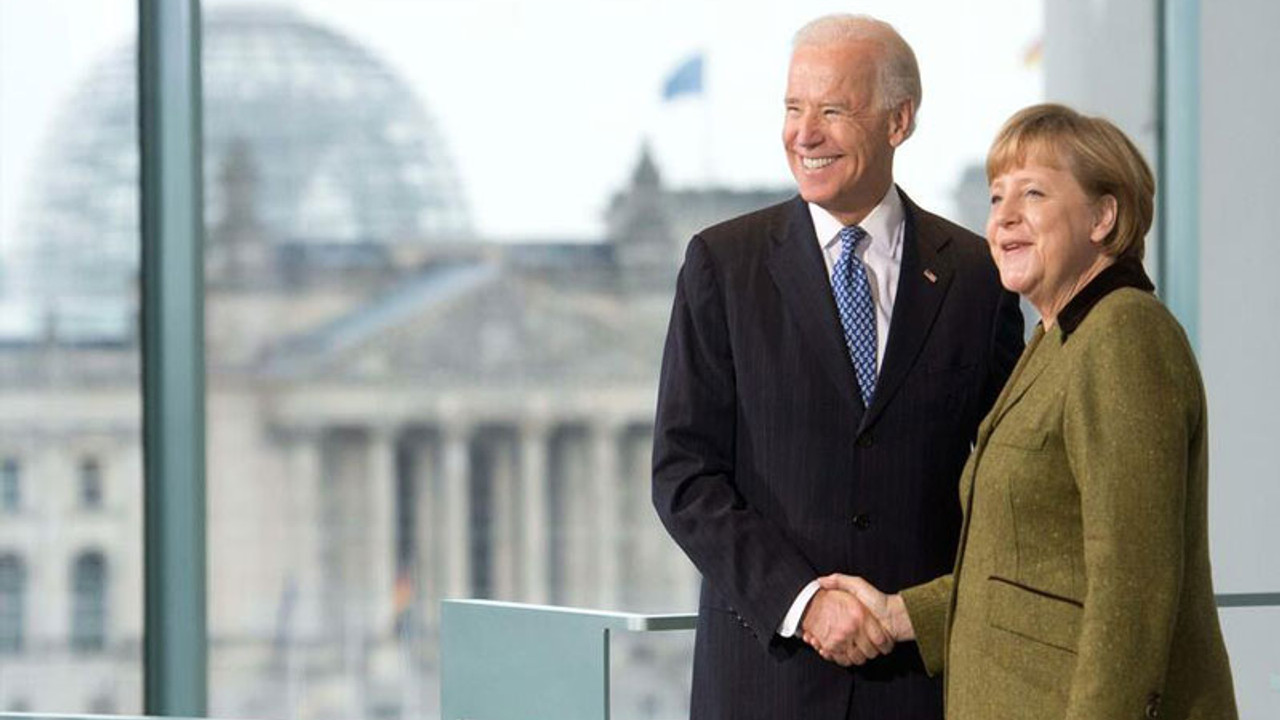 Merkel, Joe Biden ve Kamala Haris'i tebrik etti