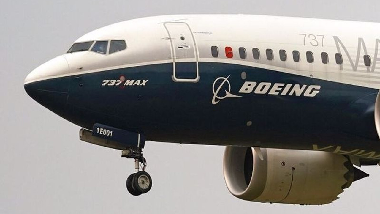 Ölümcül kazalar yapan Boeing 737 Max yolcu uçağı aralıkta pistlere dönüyor